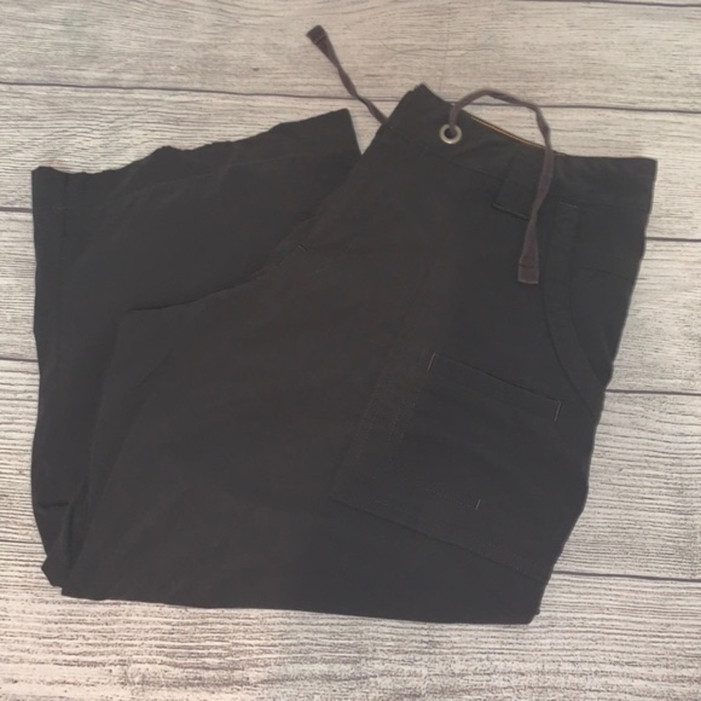 Lucy outdoor pants size XS